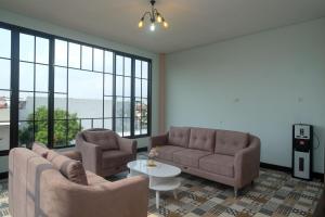 Urbanview Grand Lotus Hotel by RedDoorz