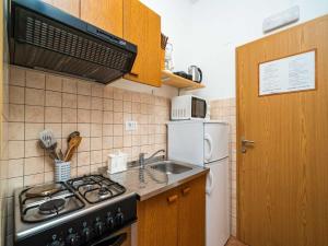 Apartments Senjo - Studio Apartment with Balcony and Sea View Apartman 2