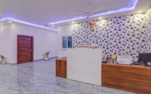 RROOMS Elite Hotel P S Palace