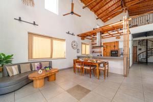 Casa Gaula By ELIVAAS Spanish Theme 4-BHK Cottage with Lawn and Outdoor Sit-Out 20 mins away from Bhimtal Lake