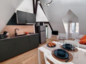Appartement rénové centre Pont-Audemer-calme, Wi-Fi, proche Honfleur