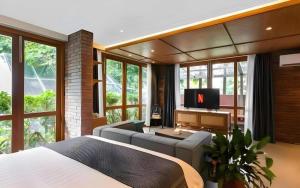 The House Tour Middletown