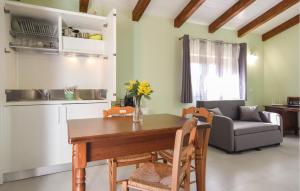 Nice Home In Laureana Cilento