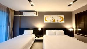 Patong Beachfront Serviced Apartment 30 meters walk to beach