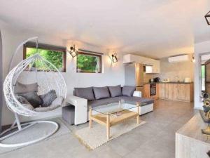 Willa przy Szeptach Lasu - jacuzzi i sauna