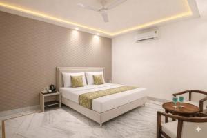 Hotel Star By Star Group- Near Delhi Airport