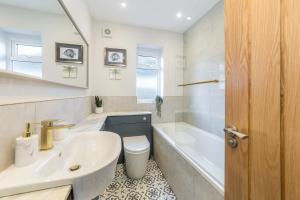 WJShortlets - 48HarwellRd