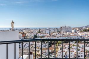 Sea View Home with 3 Terraces near Burriana Beach