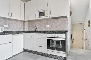 Sea View Home with 3 Terraces near Burriana Beach