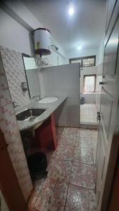 Roshan Homestay
