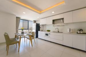 Noden Hotel & Apartment