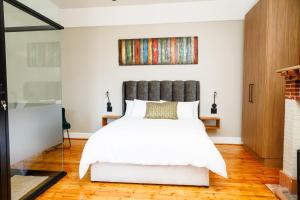 The Valley Escape - The Green Paradise