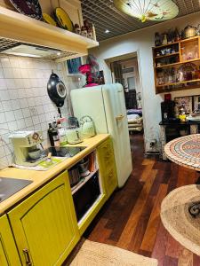 Green house, cosy garden Paris