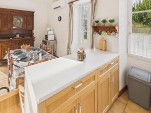 Gîte mitoyen pour 4 avec piscine commune