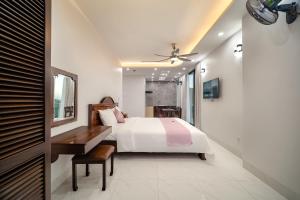 Adam Hotel and Apartment Nha Trang