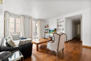 Appartement élégant, Paris 8 Central, Proche Saint-Lazare