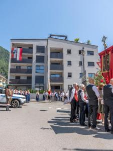 Paradeis Apartments