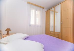 Very nice 4 persons apartment with AC, WiFi, 879