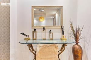 bnbmehomes - Emirates Crown Tower