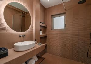 Palm View Suites