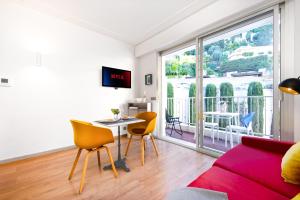 Menton proche plage et centre - Coquet studio - FG