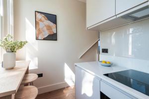 Cozy Philbeach Garden Studio Retreat