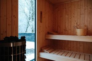 Rezydencja Harmony Land VIP z sauną i jacuzzi by Royal Aparts