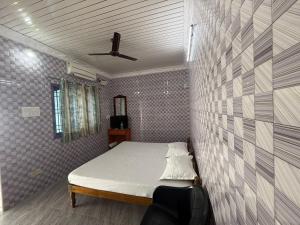 Parsha Ocean Breeze Inn