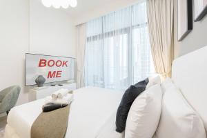 StayShort - Apartment in Meydan sleeps 2 with Private Balcony