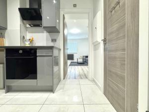 Modern Studio Apt , Wifi , Workspace , Zone 2