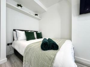 Modern Studio Apt , Wifi , Workspace , Zone 2