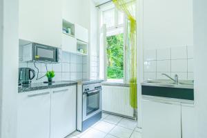 Comfortable Private Rooms in shared Apt, Near Belvedere Palace