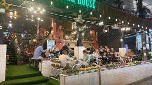 Buffalo Bill Hotel Koh Chang