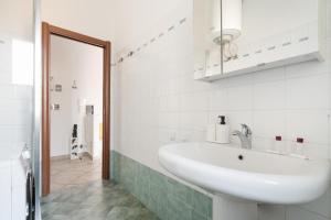 GuestHost - Comfy Studio near Pasteur M1