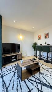 Stylish & Comfortable 2-Bedroom Flat in Bessacarr, Doncaster