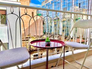 Bright Athens Apt Near Metro, Balcony & Workspace