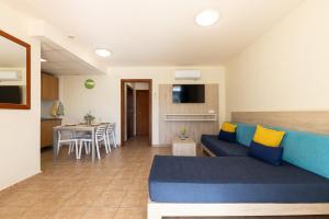 UHC Festival Village