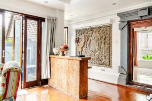 iVAVev Isus Lucersfera