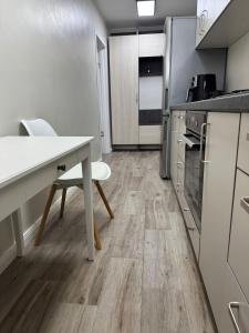 Crystal Modern Apartment