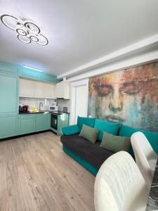 Stylish Ava Towers Apartments by Glam with Parking