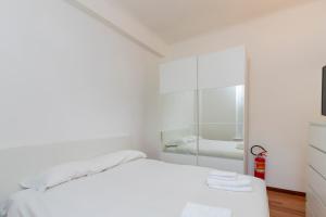 I-Host Apartment - Ugo Bassi