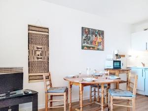 Apartment Horizon Marin-2 by Interhome