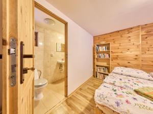 Holiday Home Chaloupka U lesa by Interhome