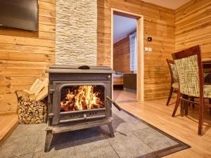 Holiday Home Chaloupka U lesa by Interhome