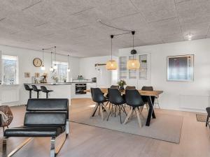 Holiday Home Sada - 30m from the sea by Interhome