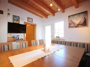 Holiday Home Bergblick by Interhome