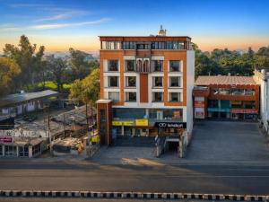 The Hosteller Bam Dehradun, City Centre