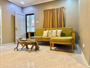 RQ Cozy Two Bedroom House