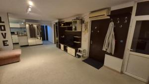 Criselma house Berceni - Apartament liniștit lângă Sun Plaza și spitale