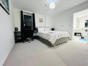 Reduced price - NewBuilt 3 Large Bedroom in Dartford City Center